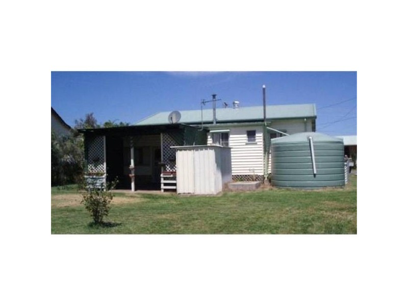 12 Haig Street, Stanthorpe QLD 4380