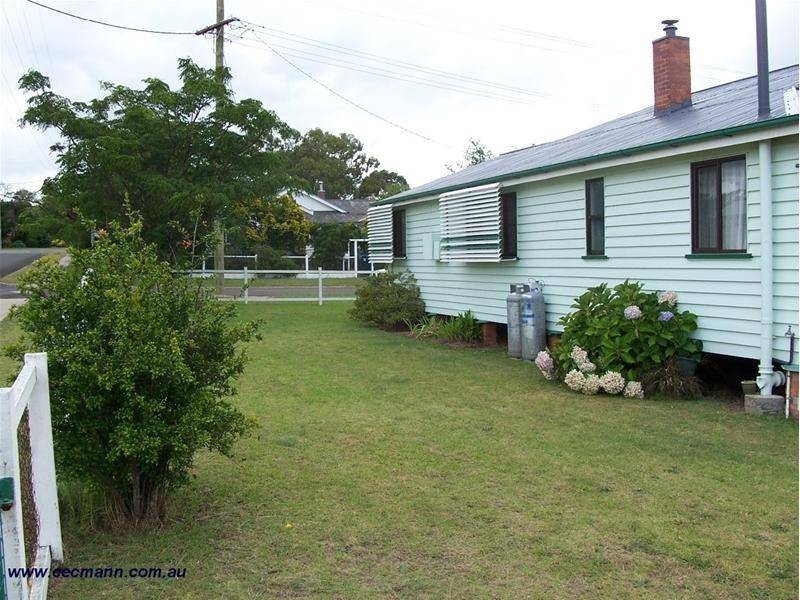 49 Archibald Street, Stanthorpe QLD 4380