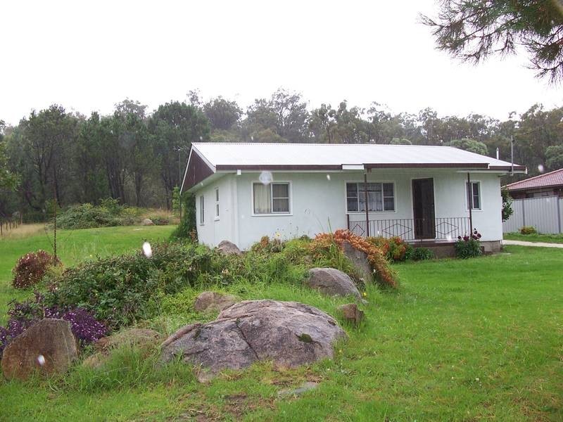 8 Rich Street, Stanthorpe QLD 4380