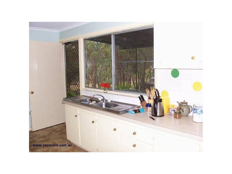 122 Glenlyon Drive, Stanthorpe QLD 4380