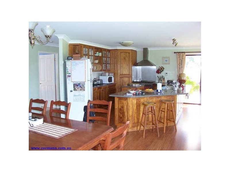 18 Marino Road, Stanthorpe QLD 4380