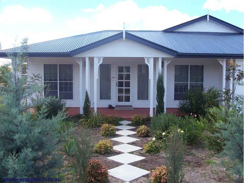 102 Sugarloaf Road, Stanthorpe QLD 4380