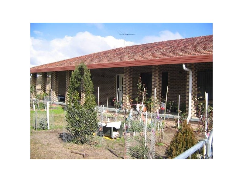105 Tennant Road (The Summit), Stanthorpe QLD 4380