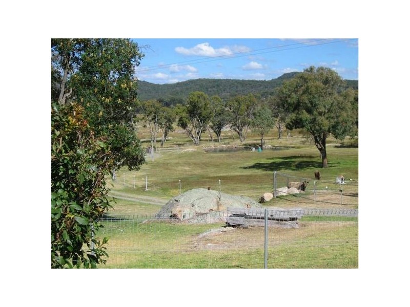 126 Mt Tully Road, Stanthorpe QLD 4380