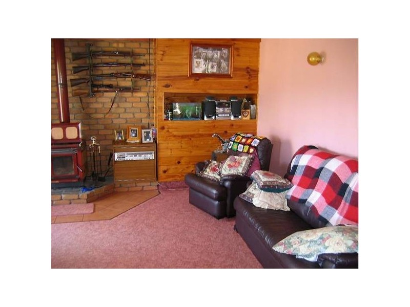 126 Mt Tully Road, Stanthorpe QLD 4380