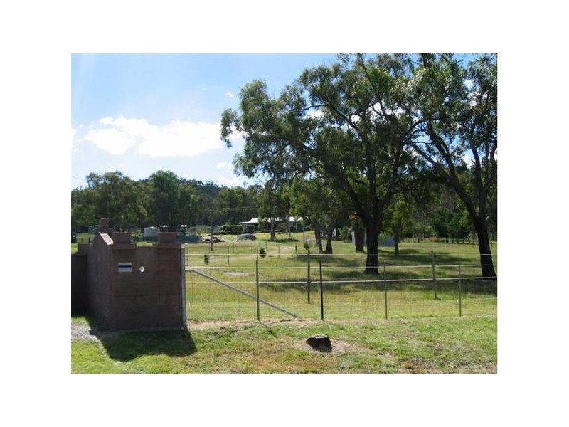 126 Mt Tully Road, Stanthorpe QLD 4380