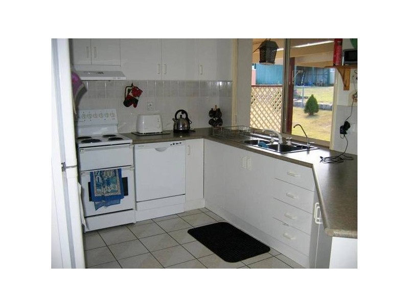 2d Ruby Street, Stanthorpe QLD 4380