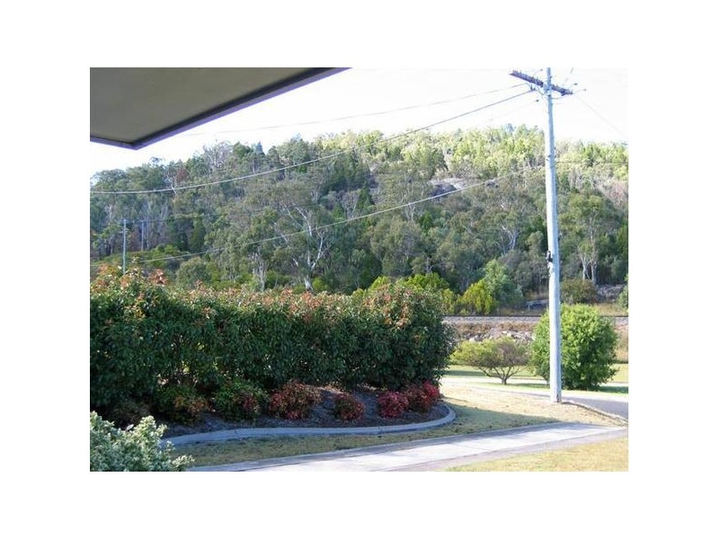 2d Ruby Street, Stanthorpe QLD 4380