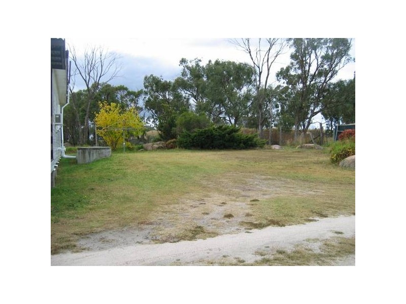 26406 New England Hwy, Stanthorpe QLD 4380