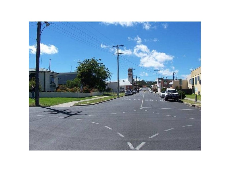 34 Railway Street, Stanthorpe QLD 4380