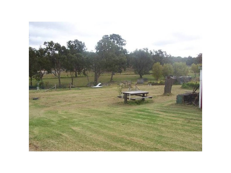 263 Caves Road, Stanthorpe QLD 4380