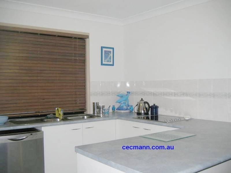 10 Barton, Stanthorpe QLD 4380