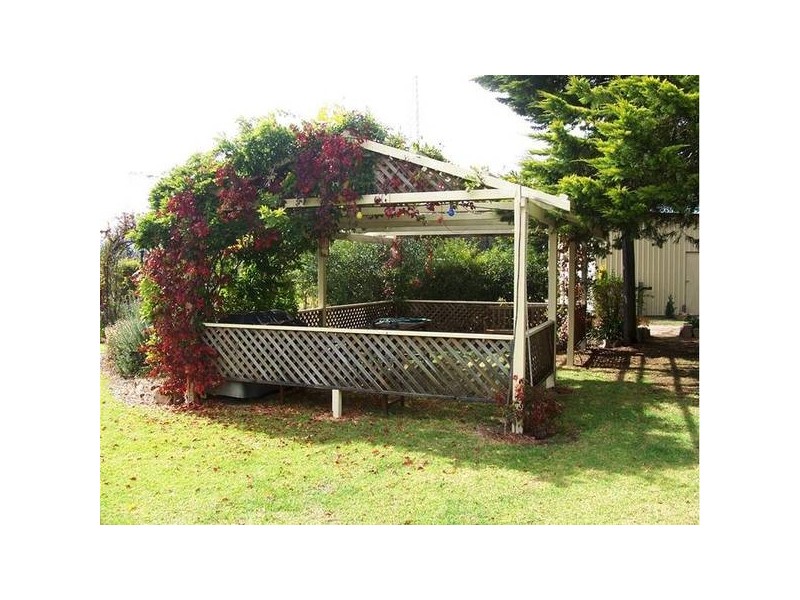 91 Granite Belt Drive, The Summit QLD 4377