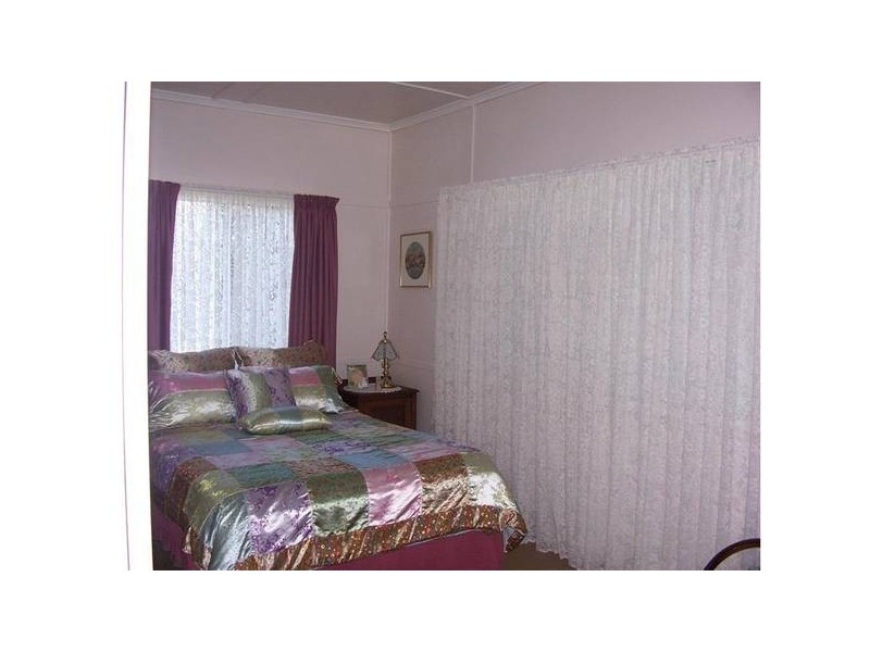 34 Glenlyon Street, Wallangarra QLD 4383