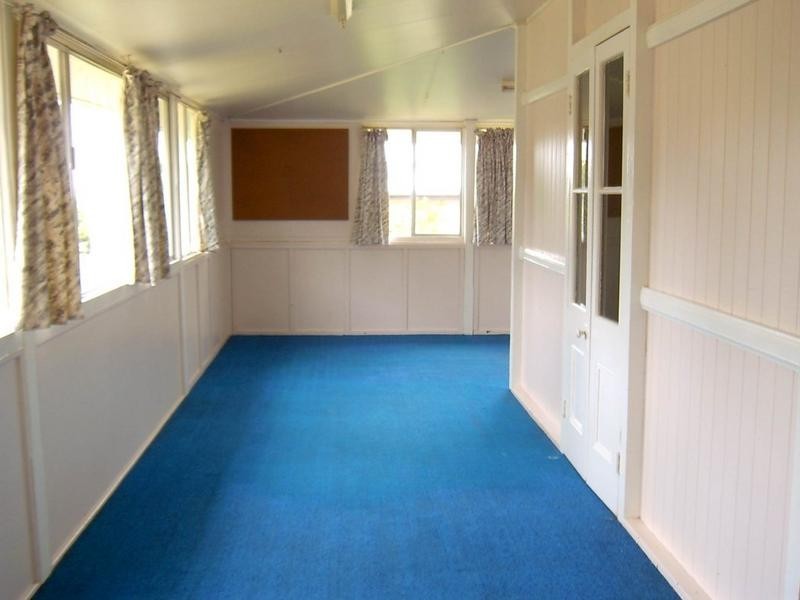 12 Ruby Street, Stanthorpe QLD 4380