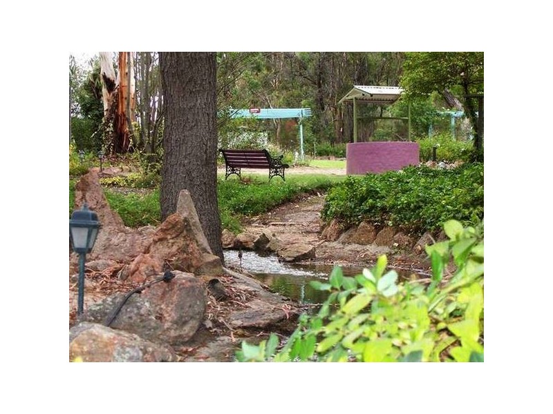 90 Nicholson Road, Stanthorpe QLD 4380