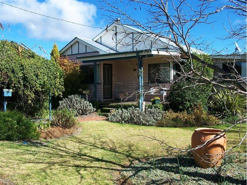 22 Short Street, Stanthorpe QLD 4380