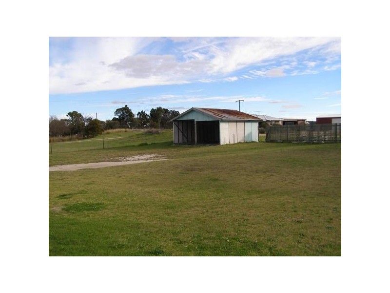 17 Nimac Lane, Stanthorpe QLD 4380