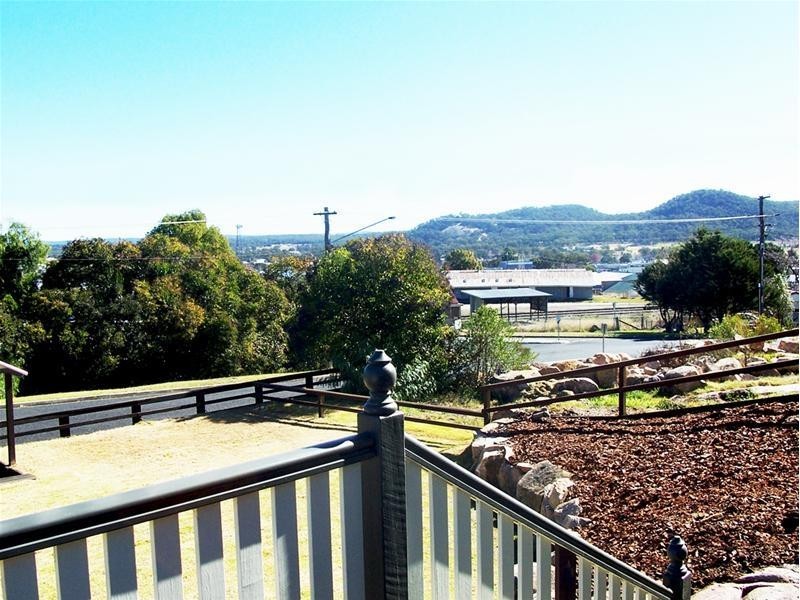 82 Greenup Street, Stanthorpe QLD 4380