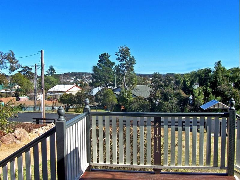 82 Greenup Street, Stanthorpe QLD 4380