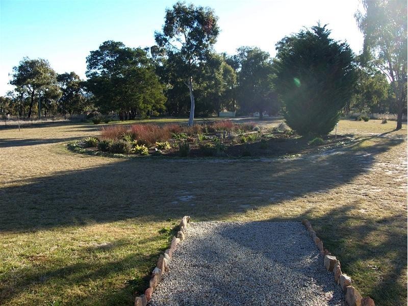 321 Whiskey Gully Road, Stanthorpe QLD 4380