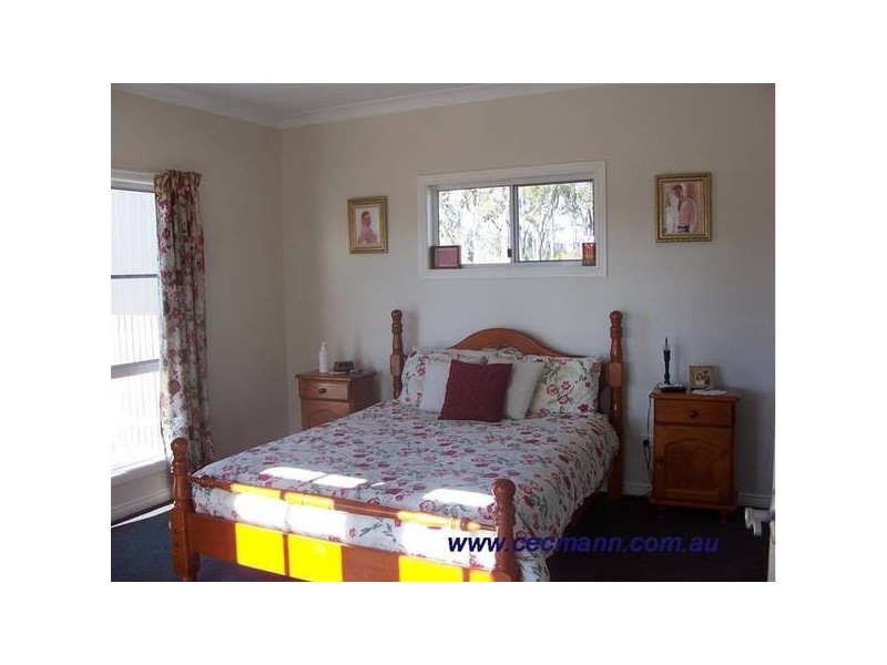 12 Kerridges Road, Glen Aplin QLD 4381