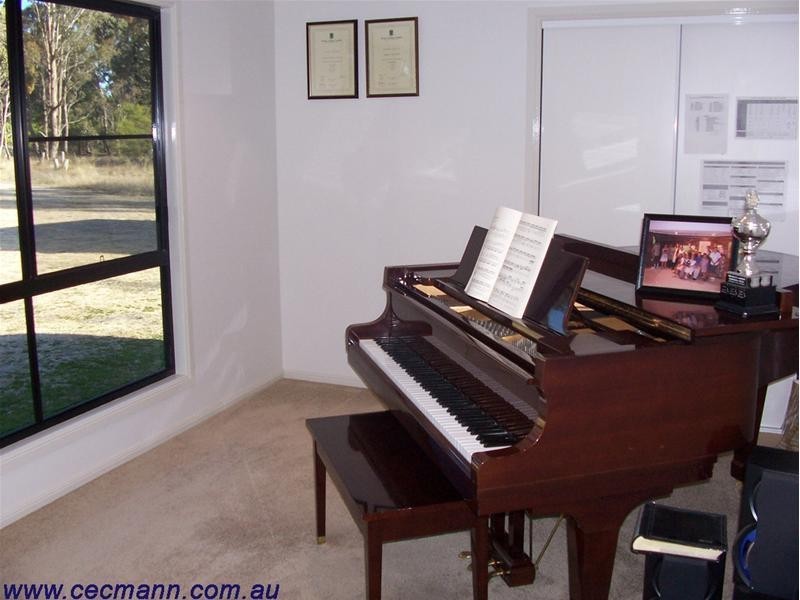110 Old Caves Road, Stanthorpe QLD 4380