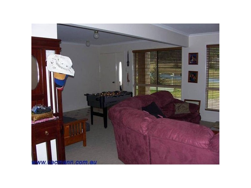 90 Amosfield Road, Stanthorpe QLD 4380