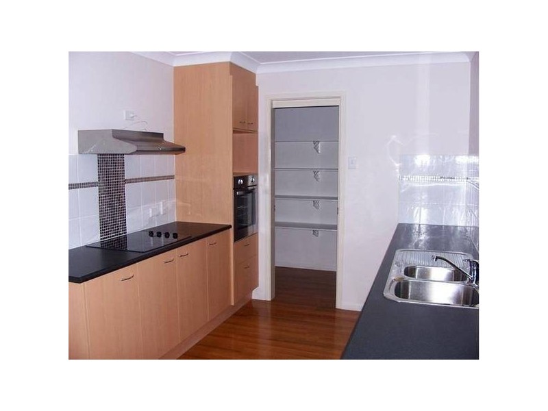 10 Anzac Avenue, Stanthorpe QLD 4380