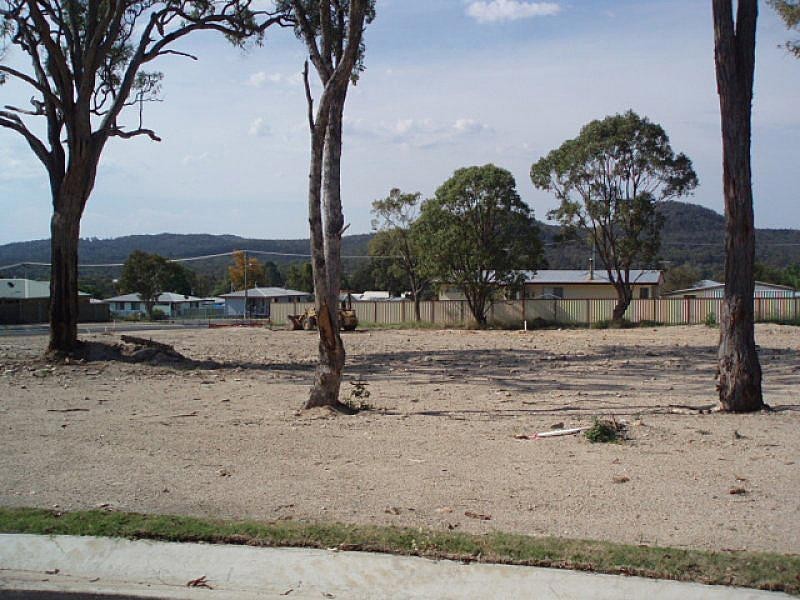 Folkestone Street, Stanthorpe QLD 4380