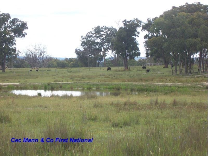 24 Nundubbermere Road, Stanthorpe QLD 4380