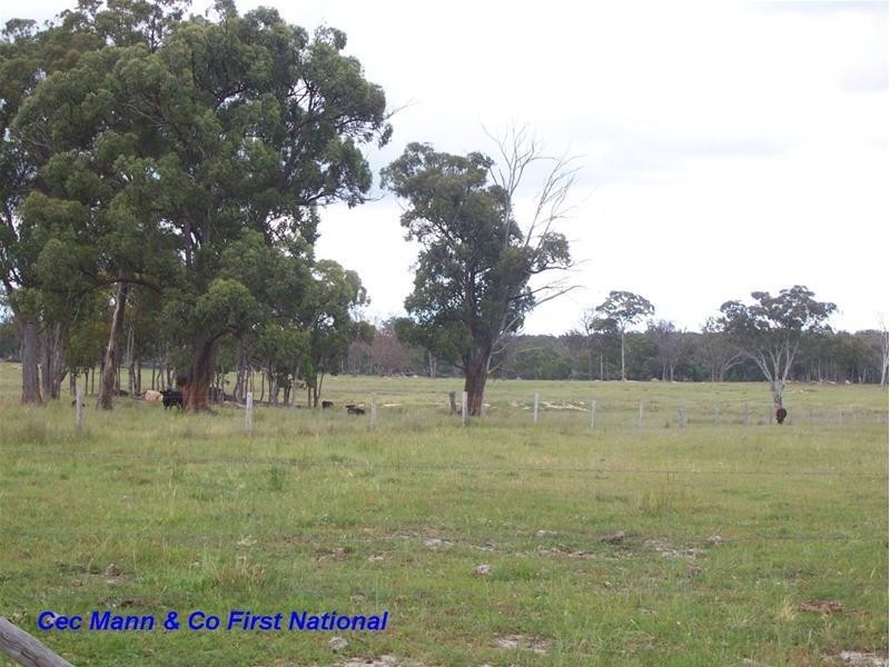 24 Nundubbermere Road, Stanthorpe QLD 4380