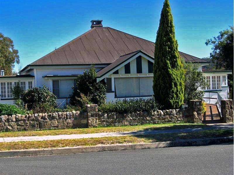 38 Marsh Street, Stanthorpe QLD 4380
