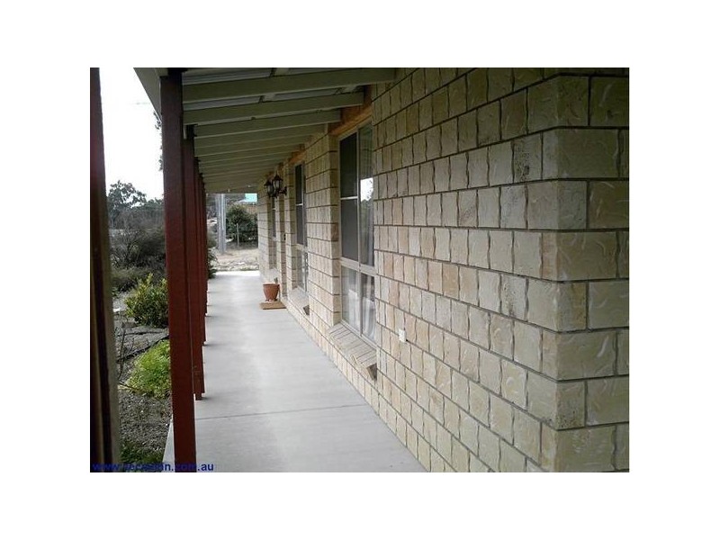 9 Rifle Range Road, Stanthorpe QLD 4380