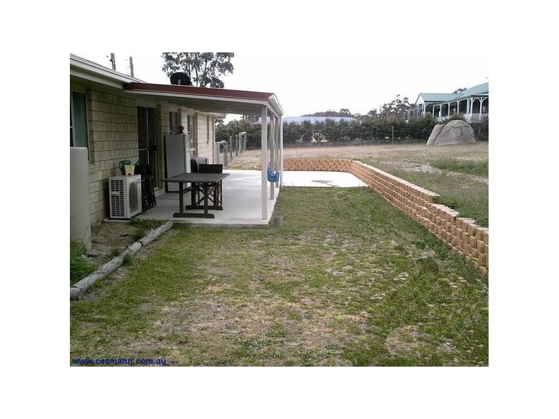 9 Rifle Range Road, Stanthorpe QLD 4380