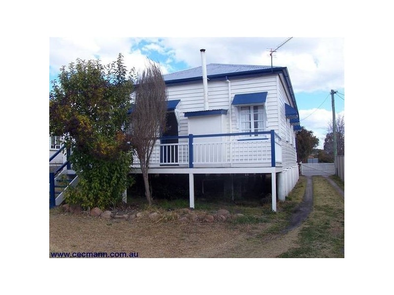 18 Corundum Street, Stanthorpe QLD 4380