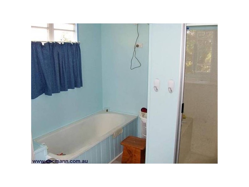 25333 New England Highway, The Summit QLD 4377