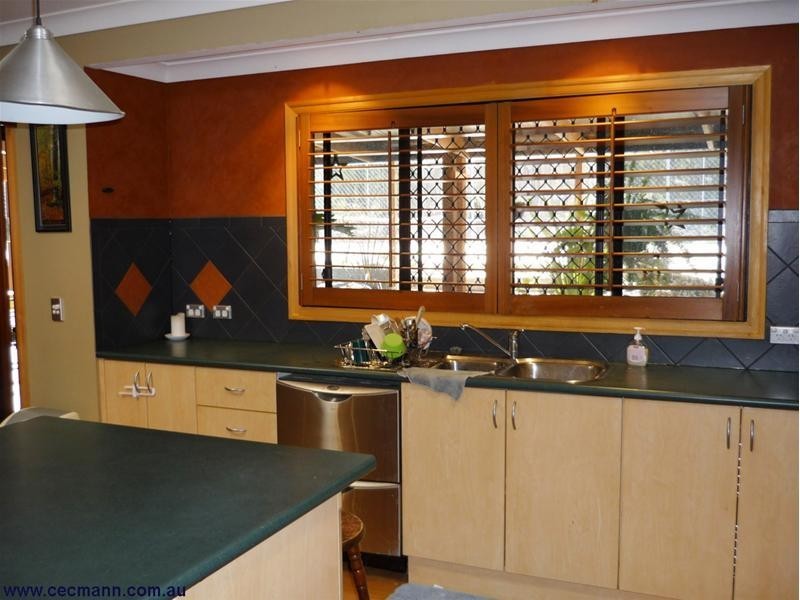 385 Amosfield Road, Stanthorpe QLD 4380