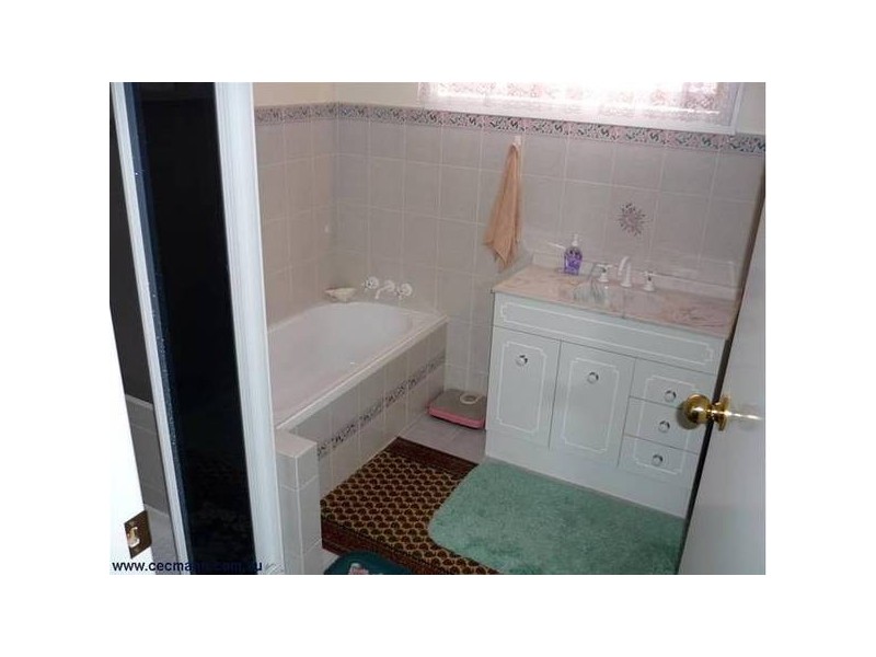 2 Alice Street, Stanthorpe QLD 4380