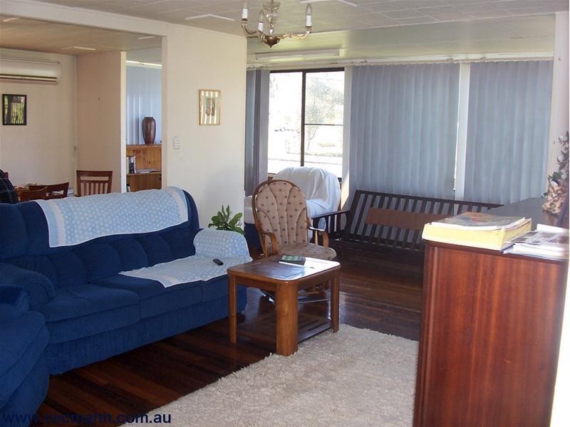 9 Plant Street, Stanthorpe QLD 4380