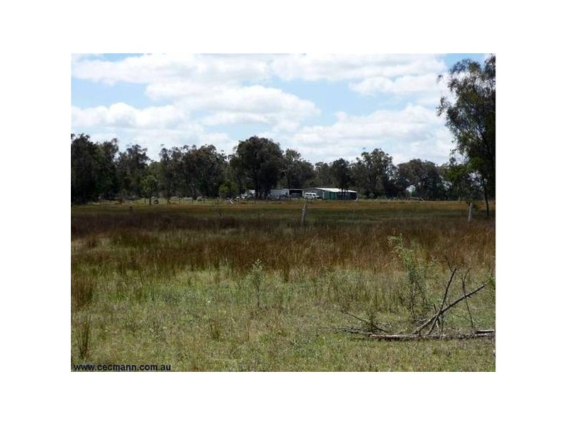 198 Dalcouth Road, Stanthorpe QLD 4380