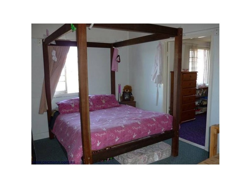 4 Lane Street, Stanthorpe QLD 4380