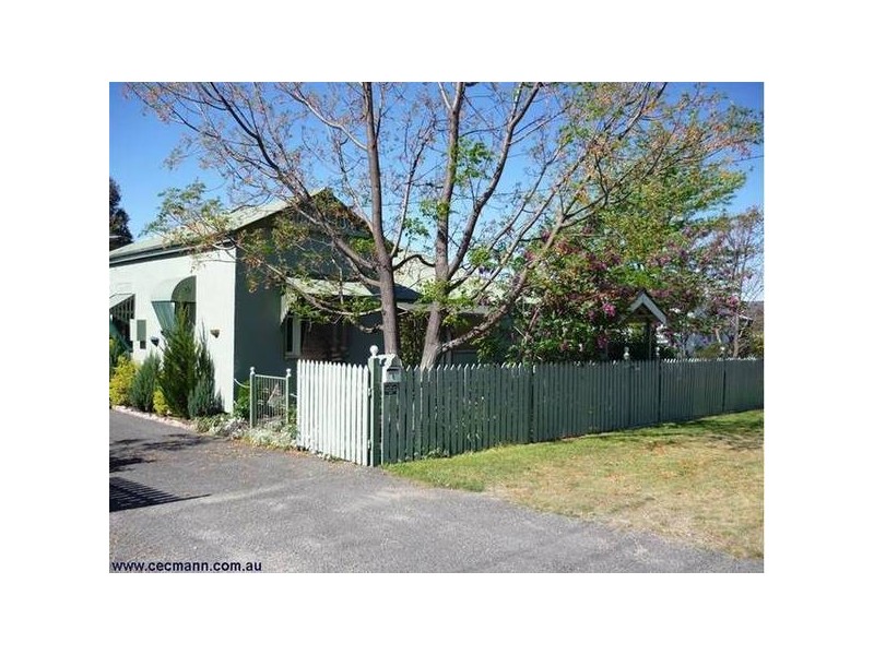 4 Hardy Street, Stanthorpe QLD 4380