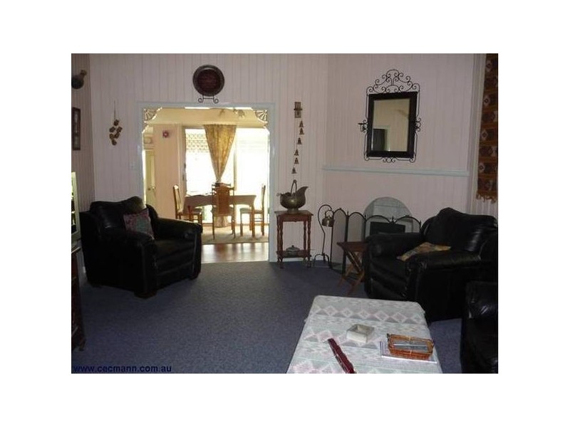 4 Hardy Street, Stanthorpe QLD 4380