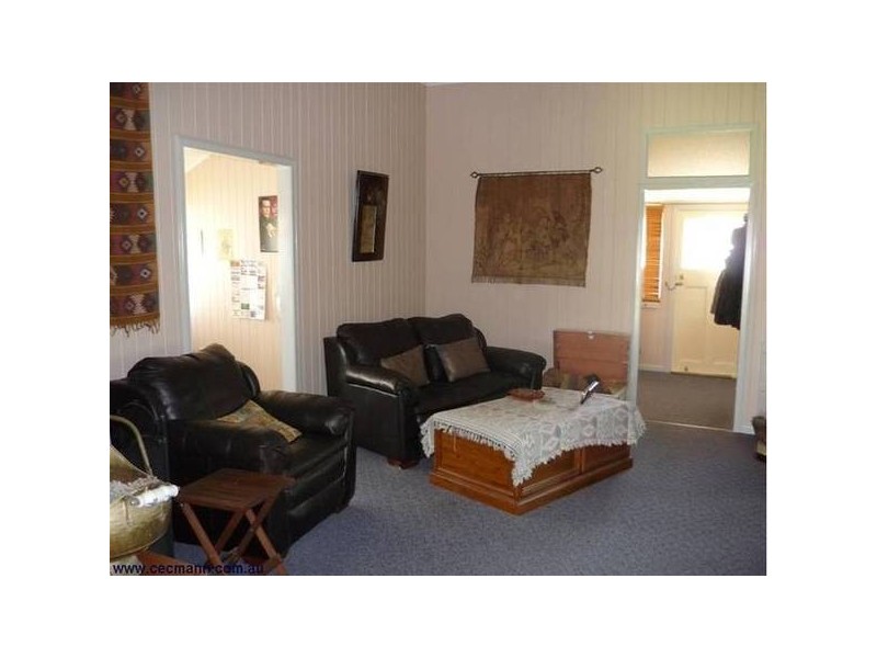 4 Hardy Street, Stanthorpe QLD 4380