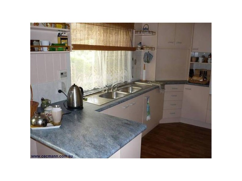 4 Hardy Street, Stanthorpe QLD 4380