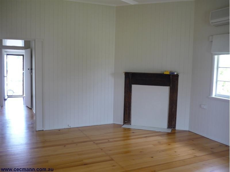 38 Denham Street, Stanthorpe QLD 4380