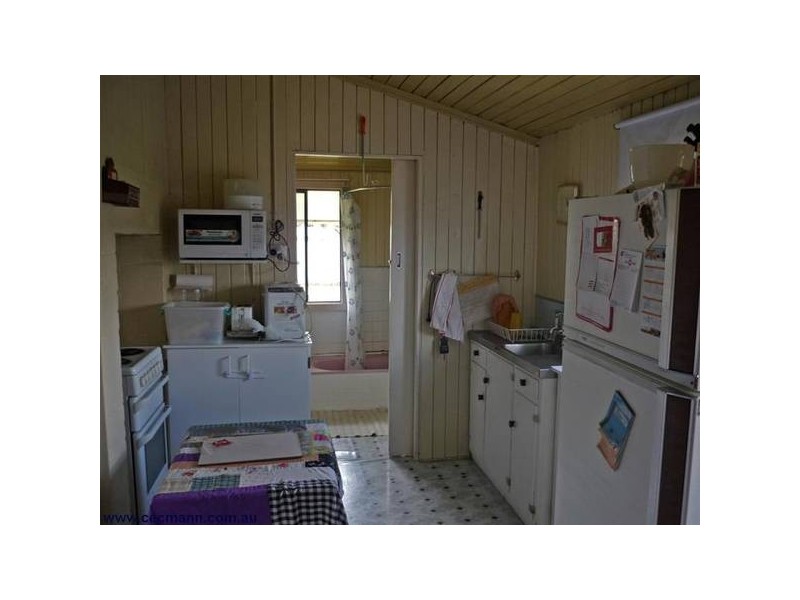 35 Archibald Street, Stanthorpe QLD 4380