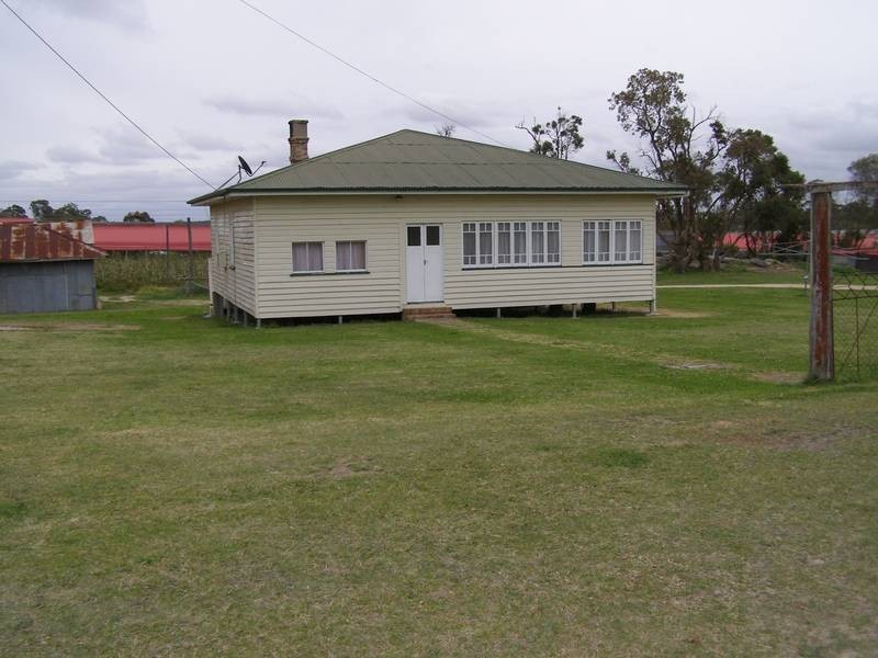 Pozieres QLD 4352