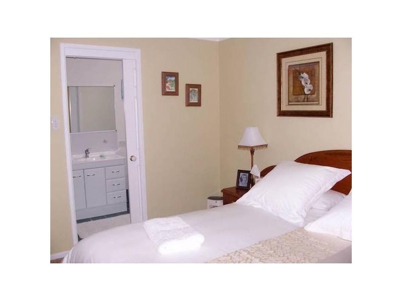 102 SUGARLOAF RD, Stanthorpe QLD 4380